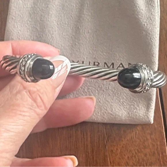 David Yurman Cable Sterling Silver Black Onyx with diamonds bracelet like new - Picture 4 of 6